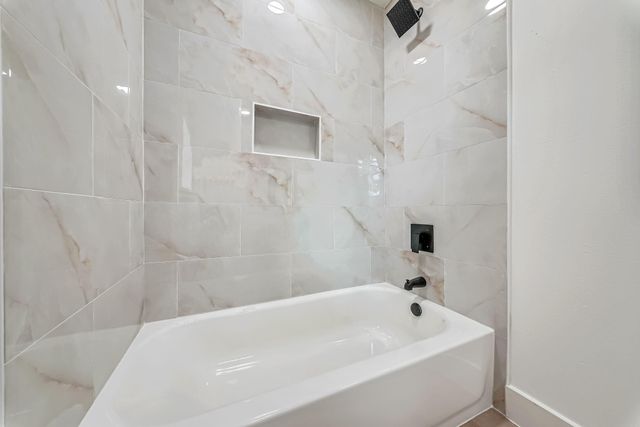 10511 Sagepine Lane, Houston, TX 77089
