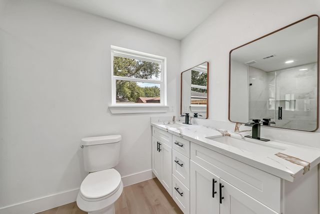 10511 Sagepine Lane, Houston, TX 77089