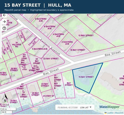 15 Bay St, Hull, MA 02045