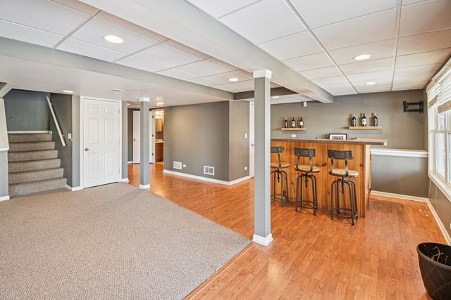 2834 Forestview Drive, Carpentersville, IL 60110