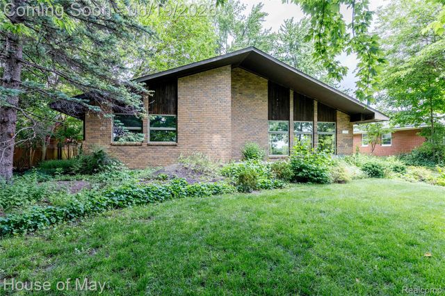 12080 Belleville Road, Van Buren Charter Township, MI 48111