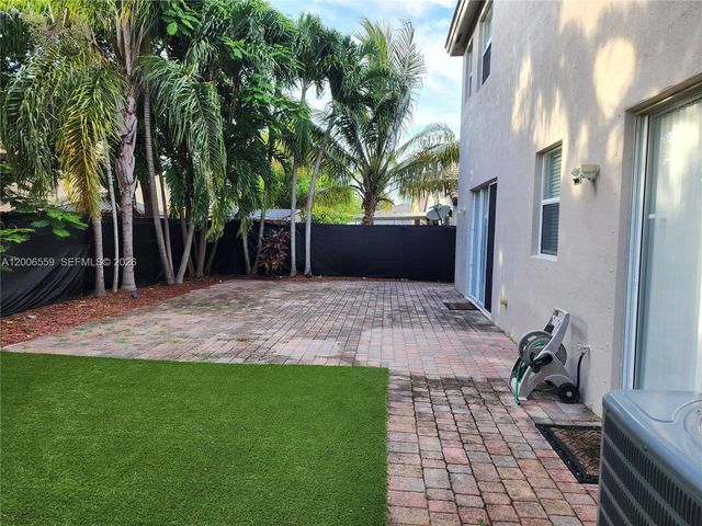 23902 SW 108th Ave, Homestead, FL 33032