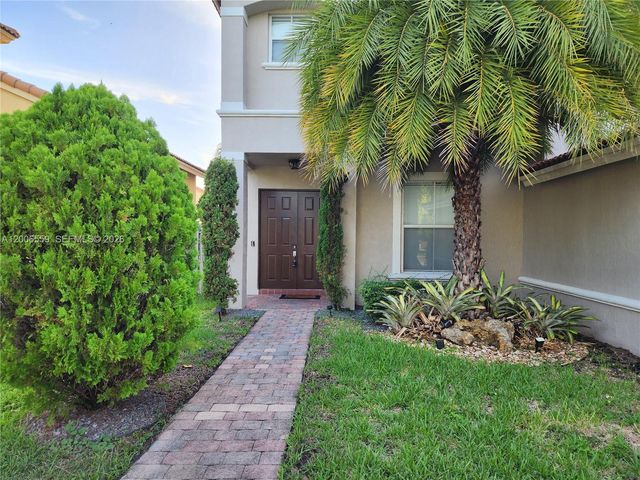 23902 SW 108th Ave, Homestead, FL 33032