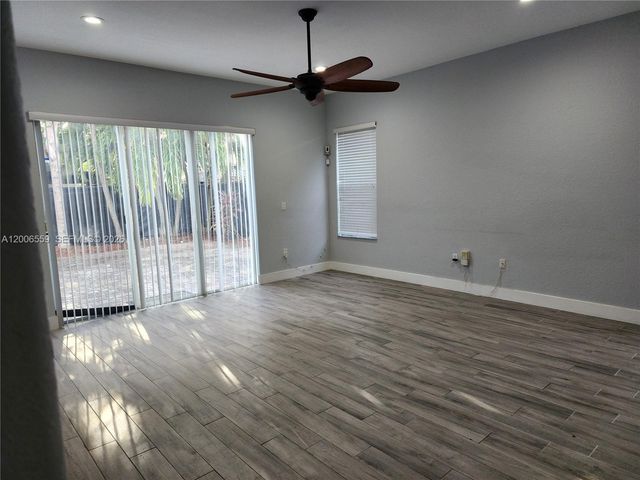 23902 SW 108th Ave, Homestead, FL 33032