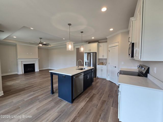 4417 Lochridge Pkwy, Jeffersontown, KY 40299