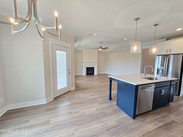 4417 Lochridge Pkwy, Jeffersontown, KY 40299