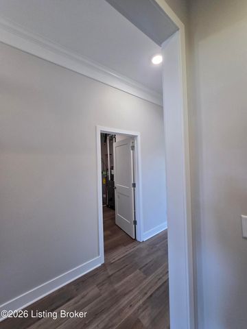 4417 Lochridge Pkwy, Jeffersontown, KY 40299