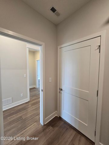 4417 Lochridge Pkwy, Jeffersontown, KY 40299