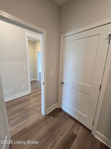 4417 Lochridge Pkwy, Jeffersontown, KY 40299