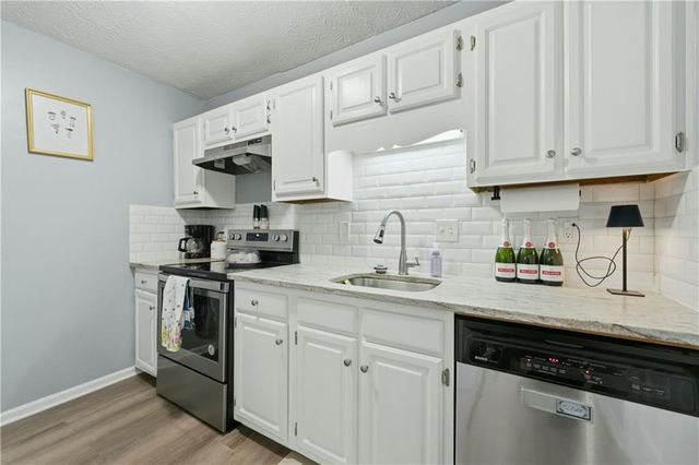 4097 Woodridge Way, Tucker, GA 30084