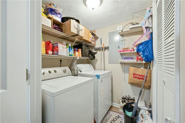 4097 Woodridge Way, Tucker, GA 30084