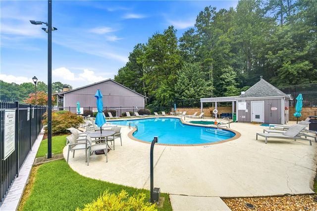 4097 Woodridge Way, Tucker, GA 30084