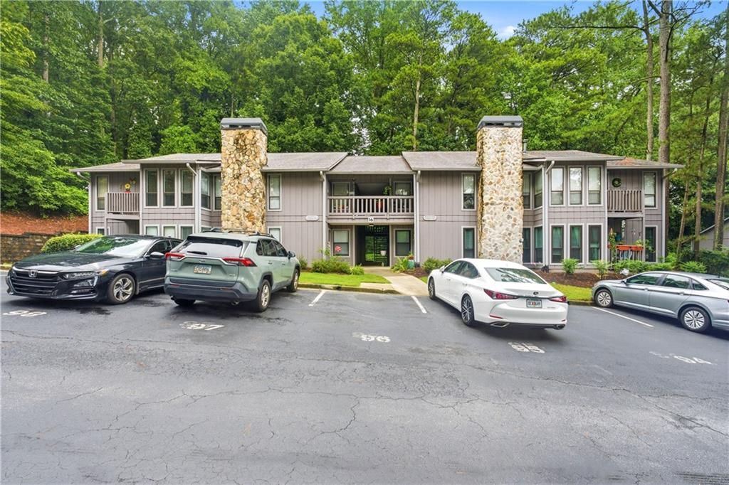 4097 Woodridge Way, Tucker, GA 30084