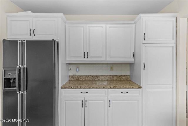 5 Harrow Court, Toms River, NJ 08757