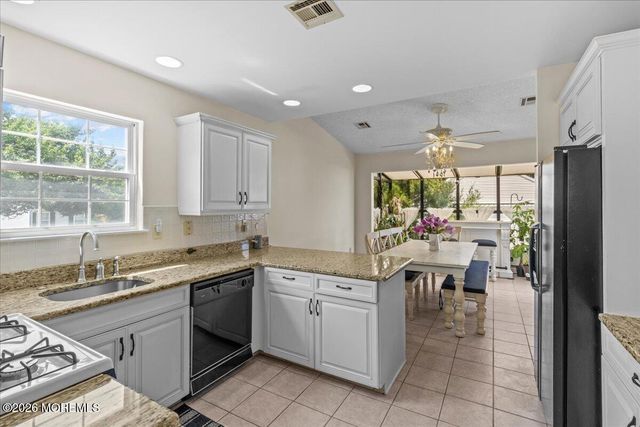 5 Harrow Court, Toms River, NJ 08757