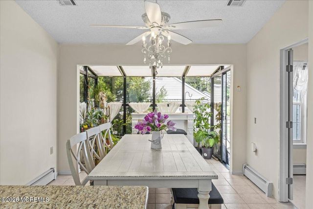 5 Harrow Court, Toms River, NJ 08757