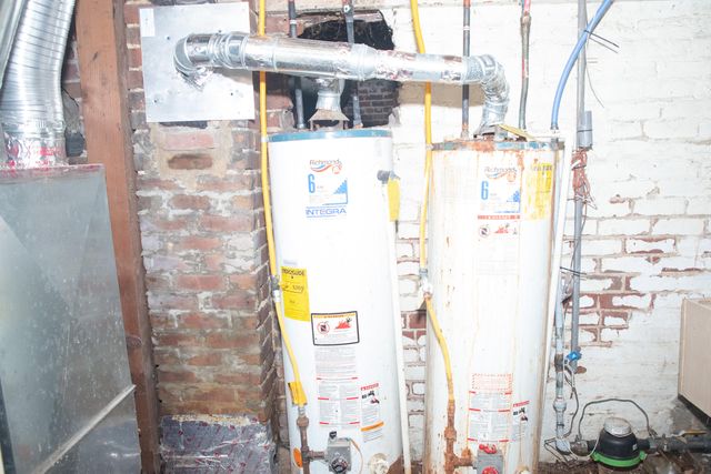 220 HARRISON Street, Council Bluffs, IA 51503