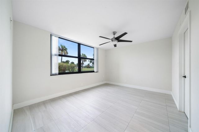 7350 NW 18th Street 104, Margate, FL 33063