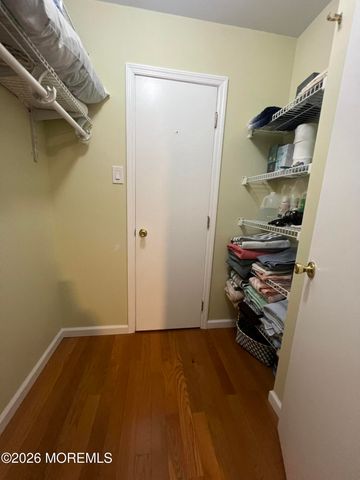 28 Bayview Drive, Waretown, NJ 08758
