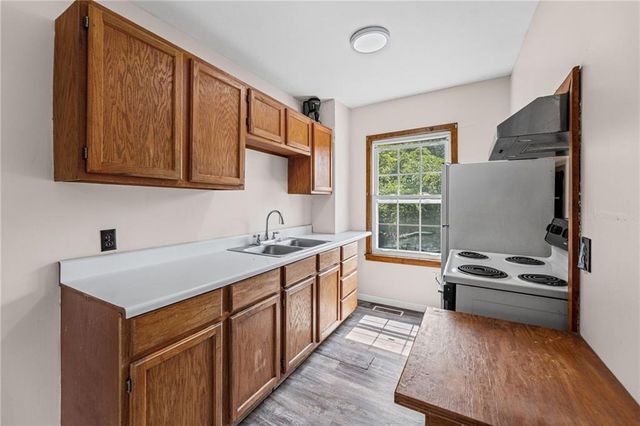 601 Shawnee Road, Kansas City, KS 66103