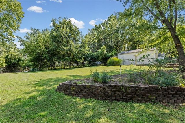 601 Shawnee Road, Kansas City, KS 66103