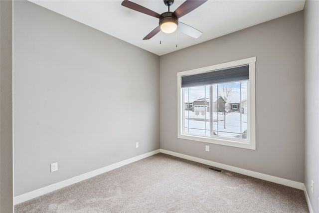 2405 3rd Avenue SE, Altoona, IA 50009