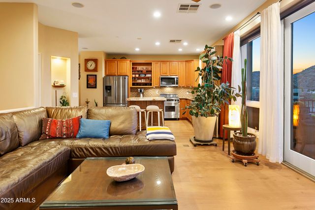 10005 N 1ST Drive, Phoenix, AZ 85021