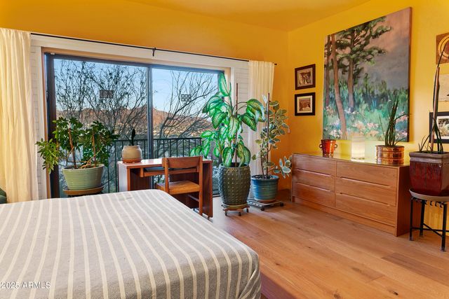 10005 N 1ST Drive, Phoenix, AZ 85021