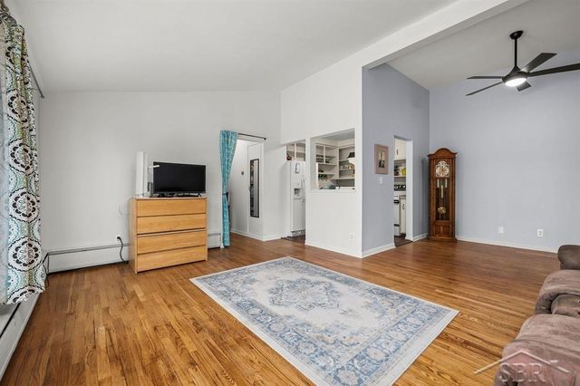 2405 Damman Apt. 201 Drive, Midland, MI 48640