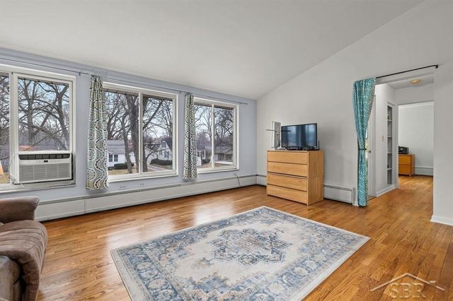 2405 Damman Apt. 201 Drive, Midland, MI 48640