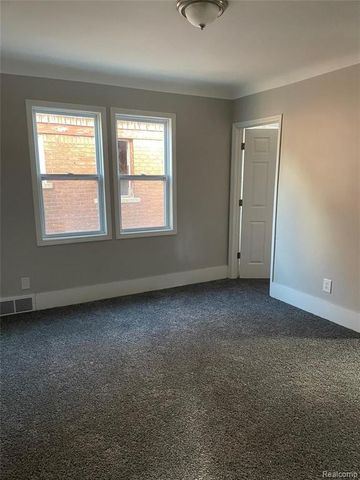 15820 Indiana Street, Detroit, MI 48238
