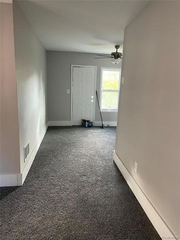 15820 Indiana Street, Detroit, MI 48238