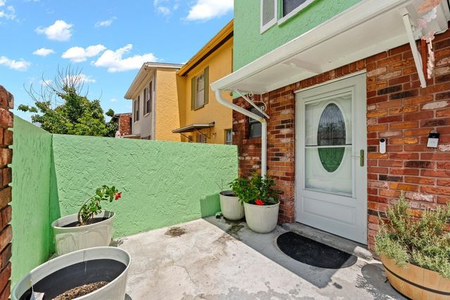 5220 BLANE DRIVE, Temple Terrace, FL 33617