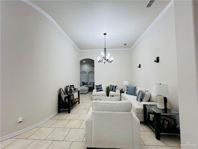 5809 N 3rd Street, Mcallen, TX 78504