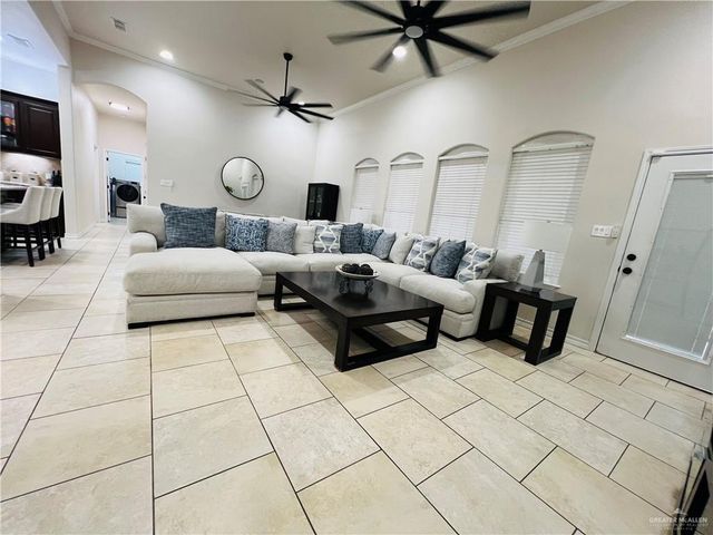 5809 N 3rd Street, Mcallen, TX 78504