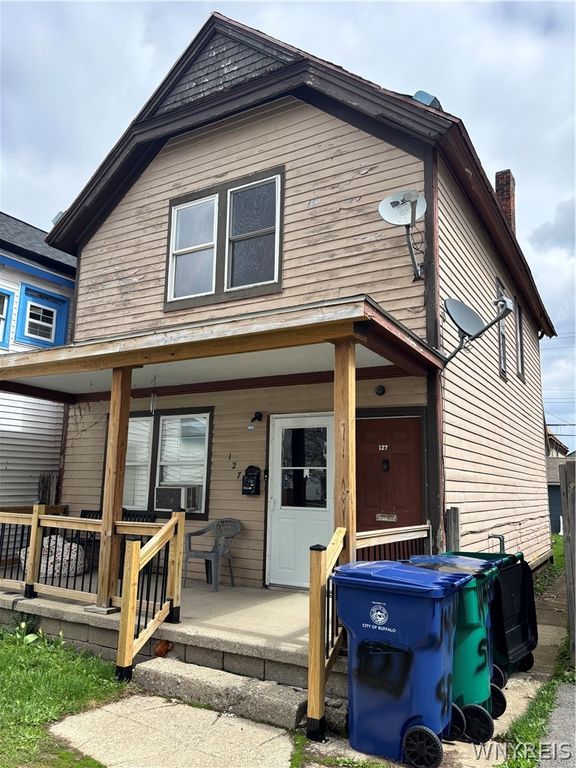 127 14th St, Buffalo, NY 14213