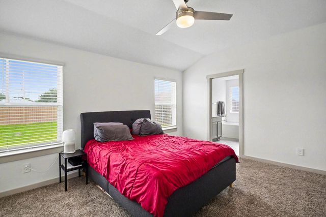 7310 Lakeway Bluff Lane, Richmond, TX 77407