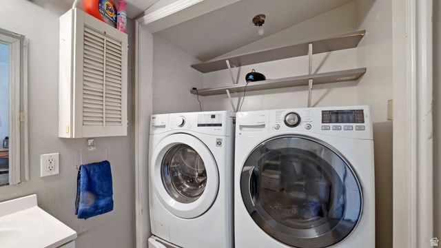 960 W 100 S, Orem, UT 84058