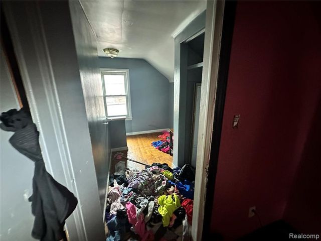 15620 Park Grove Street, Detroit, MI 48205