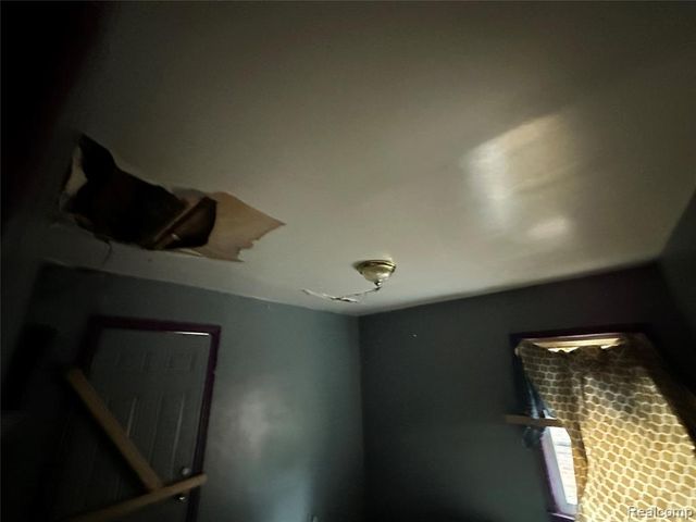 15620 Park Grove Street, Detroit, MI 48205