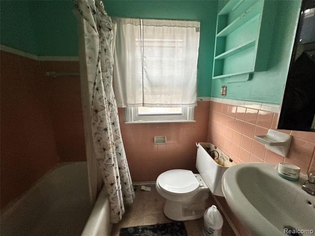 15620 Park Grove Street, Detroit, MI 48205