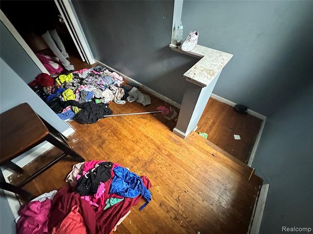 15620 Park Grove Street, Detroit, MI 48205