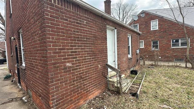 15620 Park Grove Street, Detroit, MI 48205