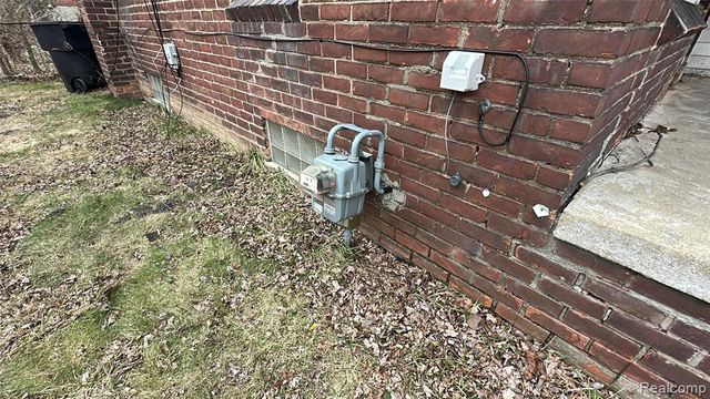 15620 Park Grove Street, Detroit, MI 48205