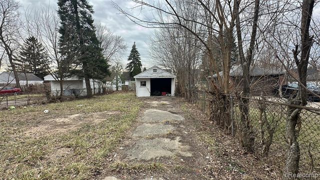 15620 Park Grove Street, Detroit, MI 48205