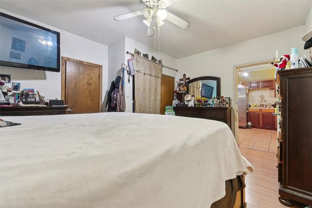 905 Shaw Street, Des Moines, IA 50309