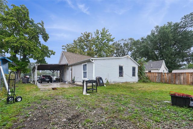 905 Shaw Street, Des Moines, IA 50309