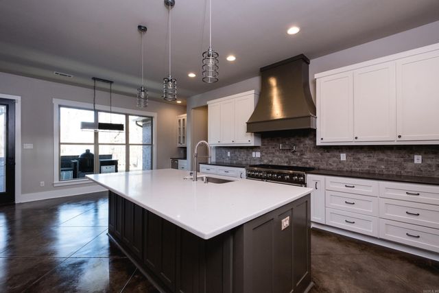 1720 Kellogg Acres Road, Sherwood, AR 72120