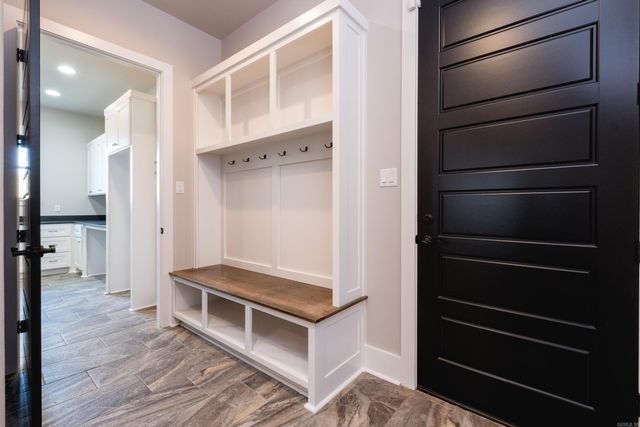 1720 Kellogg Acres Road, Sherwood, AR 72120