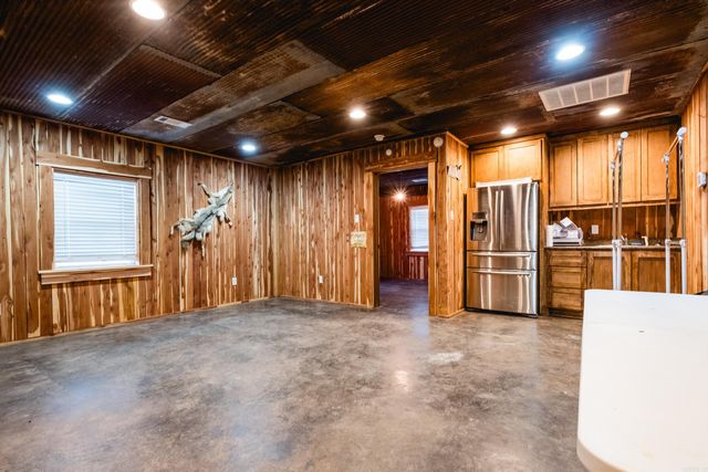 1720 Kellogg Acres Road, Sherwood, AR 72120